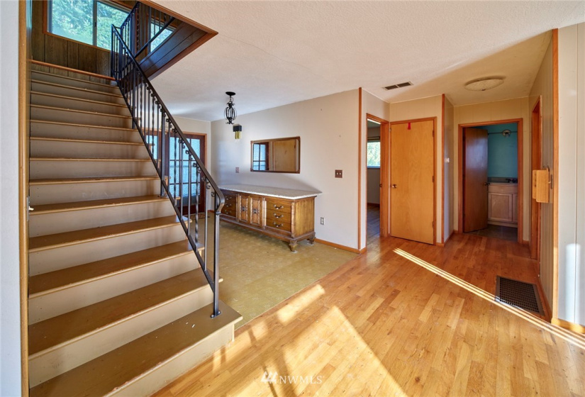1782 Lewis River, Woodland, Washington 98674, 3 Bedrooms Bedrooms, ,1 BathroomBathrooms,Residential,For Sale,Lewis River,NWM1878745