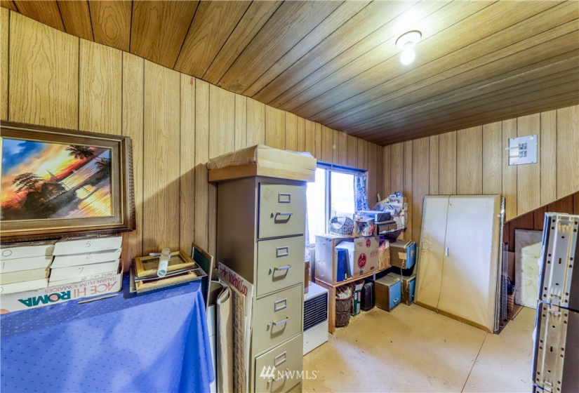 17198 Viking Way, Poulsbo, Washington 98370, 3 Bedrooms Bedrooms, ,1 BathroomBathrooms,Residential,For Sale,Viking Way,NWM1874109