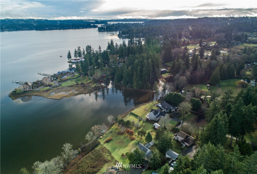 17198 Viking Way, Poulsbo, Washington 98370, 3 Bedrooms Bedrooms, ,1 BathroomBathrooms,Residential,For Sale,Viking Way,NWM1874109