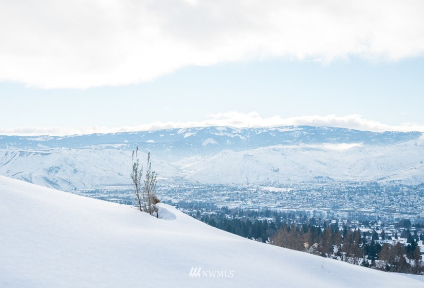 621 Upper Daniels, East Wenatchee, Washington 98802, ,Land,For Sale,Upper Daniels,NWM1878703