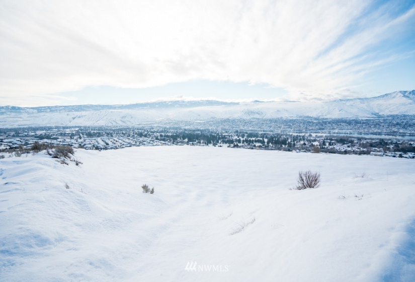 621 Upper Daniels, East Wenatchee, Washington 98802, ,Land,For Sale,Upper Daniels,NWM1878703
