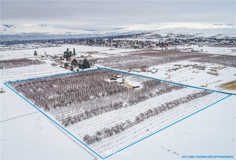 2720 2nd, East Wenatchee, Washington 98802, 6 Bedrooms Bedrooms, ,2 BathroomsBathrooms,Farm,For Sale,2nd,NWM1878821