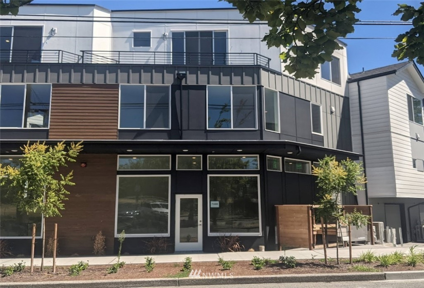 7130 B Beacon, Seattle, Washington 98108, 2 Bedrooms Bedrooms, ,1 BathroomBathrooms,Residential,For Sale,Helio,Beacon,NWM1878945