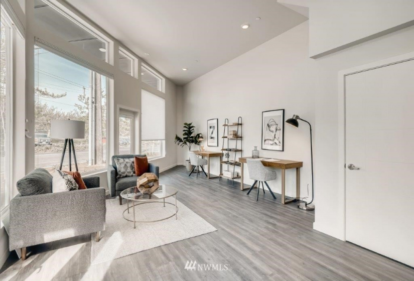 7130 B Beacon, Seattle, Washington 98108, 2 Bedrooms Bedrooms, ,1 BathroomBathrooms,Residential,For Sale,Helio,Beacon,NWM1878945