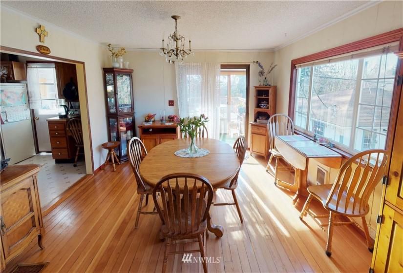 1330 Olympic, Port Townsend, Washington 98368, 3 Bedrooms Bedrooms, ,1 BathroomBathrooms,Residential,For Sale,Broadway Addition,Olympic,NWM1874218
