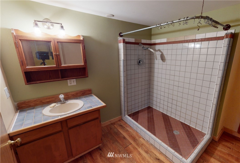 1330 Olympic, Port Townsend, Washington 98368, 3 Bedrooms Bedrooms, ,1 BathroomBathrooms,Residential,For Sale,Broadway Addition,Olympic,NWM1874218