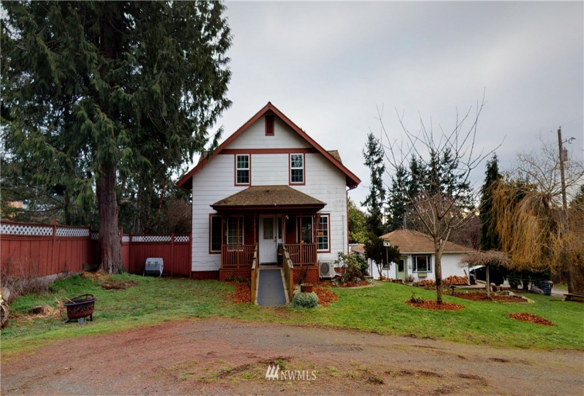 1330 Olympic, Port Townsend, Washington 98368, 3 Bedrooms Bedrooms, ,1 BathroomBathrooms,Residential,For Sale,Broadway Addition,Olympic,NWM1874218
