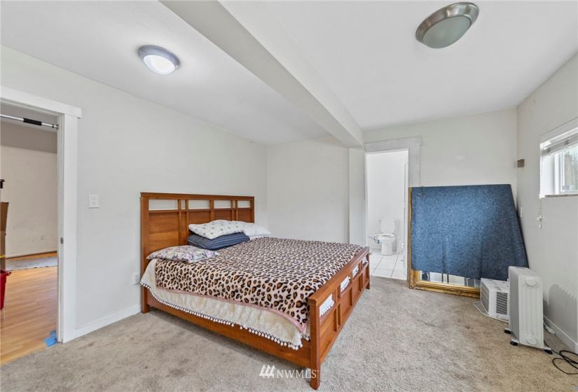 11685 44th, Tukwila, Washington 98178, 3 Bedrooms Bedrooms, ,2 BathroomsBathrooms,Residential,For Sale,44th,NWM1873666