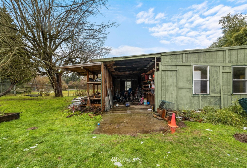 11685 44th, Tukwila, Washington 98178, 3 Bedrooms Bedrooms, ,2 BathroomsBathrooms,Residential,For Sale,44th,NWM1873666