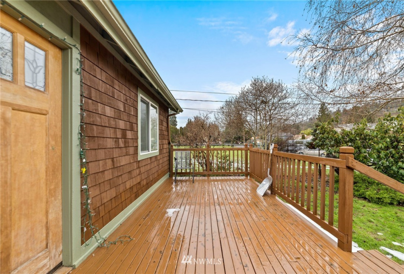 11685 44th, Tukwila, Washington 98178, 3 Bedrooms Bedrooms, ,2 BathroomsBathrooms,Residential,For Sale,44th,NWM1873666