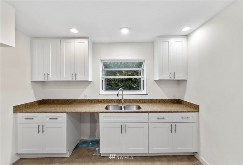 11685 44th, Tukwila, Washington 98178, 3 Bedrooms Bedrooms, ,2 BathroomsBathrooms,Residential,For Sale,44th,NWM1873666