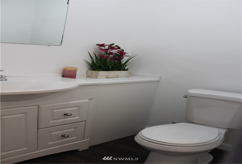15503 Cedar Park, Olalla, Washington 98359, 2 Bedrooms Bedrooms, ,1 BathroomBathrooms,Manufactured In Park,For Sale,Cedar Park,NWM1878892