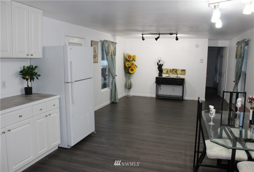 15503 Cedar Park, Olalla, Washington 98359, 2 Bedrooms Bedrooms, ,1 BathroomBathrooms,Manufactured In Park,For Sale,Cedar Park,NWM1878892