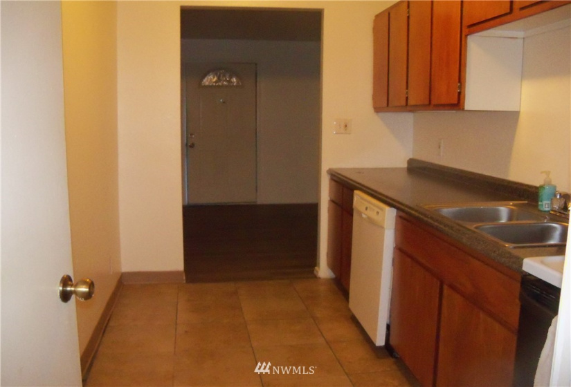 504 Fisher, Kelso, Washington 98626, 3 Bedrooms Bedrooms, ,2 BathroomsBathrooms,Residential,For Sale,Fisher,NWM1879007