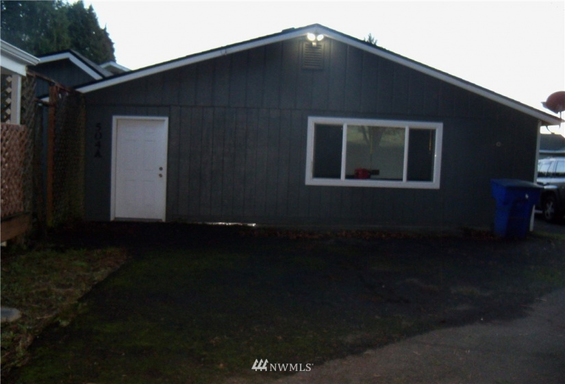 504 Fisher, Kelso, Washington 98626, 3 Bedrooms Bedrooms, ,2 BathroomsBathrooms,Residential,For Sale,Fisher,NWM1879007