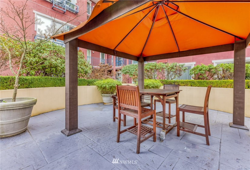 668 Lane, Seattle, Washington 98104, 1 Bedroom Bedrooms, ,1 BathroomBathrooms,Residential,For Sale,Asia Condominium,Lane,NWM1878931