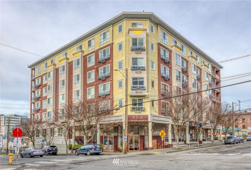 668 Lane, Seattle, Washington 98104, 1 Bedroom Bedrooms, ,1 BathroomBathrooms,Residential,For Sale,Asia Condominium,Lane,NWM1878931