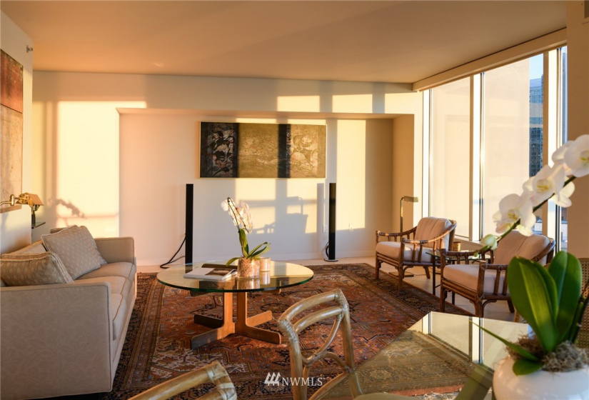 2000 1st, Seattle, Washington 98121, 2 Bedrooms Bedrooms, ,2 BathroomsBathrooms,Residential,For Sale,One Pacific Tower,1st,NWM1878267
