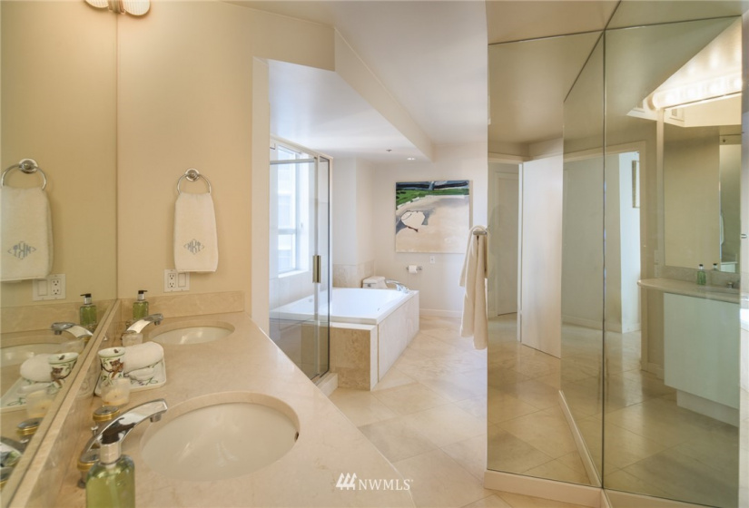 2000 1st, Seattle, Washington 98121, 2 Bedrooms Bedrooms, ,2 BathroomsBathrooms,Residential,For Sale,One Pacific Tower,1st,NWM1878267