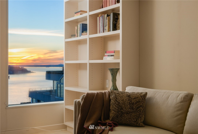 2000 1st, Seattle, Washington 98121, 2 Bedrooms Bedrooms, ,2 BathroomsBathrooms,Residential,For Sale,One Pacific Tower,1st,NWM1878267