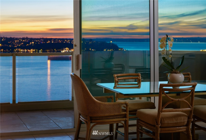 2000 1st, Seattle, Washington 98121, 2 Bedrooms Bedrooms, ,2 BathroomsBathrooms,Residential,For Sale,One Pacific Tower,1st,NWM1878267