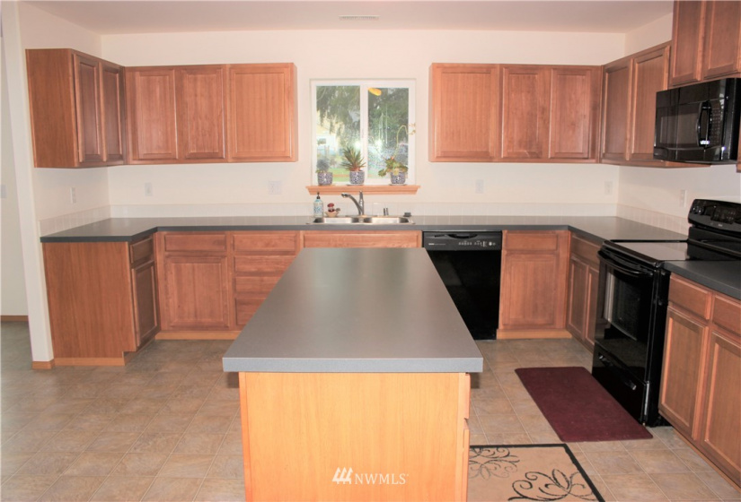 20022 Kuper, Centralia, Washington 98531, 3 Bedrooms Bedrooms, ,2 BathroomsBathrooms,Residential,For Sale,Kuper Estates,Kuper,NWM1879042