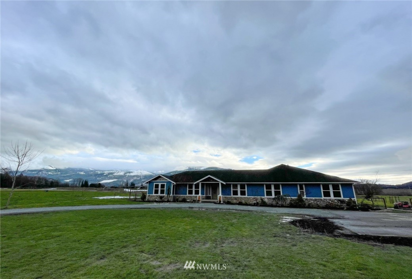 26767 Hoehn, Sedro Woolley, Washington 98284, 5 Bedrooms Bedrooms, ,3 BathroomsBathrooms,Residential,For Sale,Hoehn,NWM1878814
