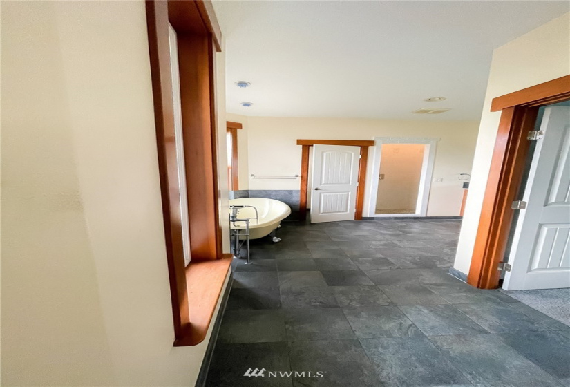 26767 Hoehn, Sedro Woolley, Washington 98284, 5 Bedrooms Bedrooms, ,3 BathroomsBathrooms,Residential,For Sale,Hoehn,NWM1878814