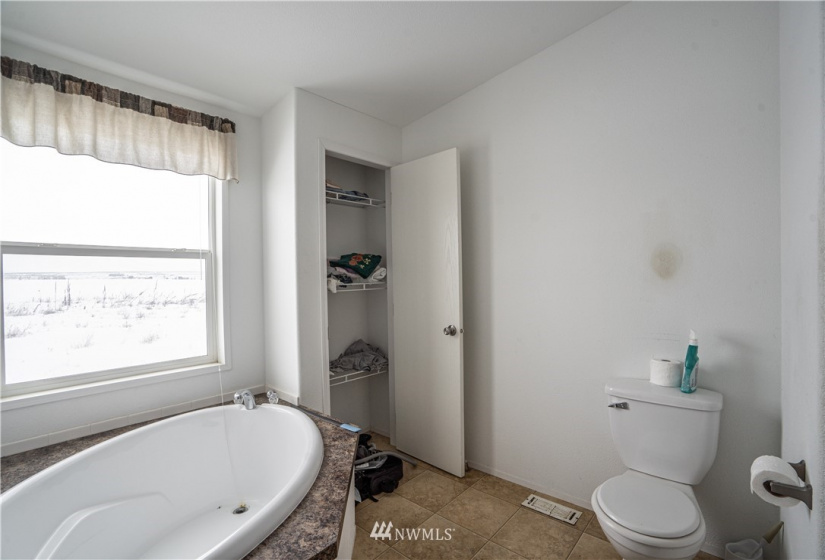 19096 Road E, Soap Lake, Washington 98851, 2 Bedrooms Bedrooms, ,2 BathroomsBathrooms,Residential,For Sale,W. STEVENS SP 11-39,Road E,NWM1876022