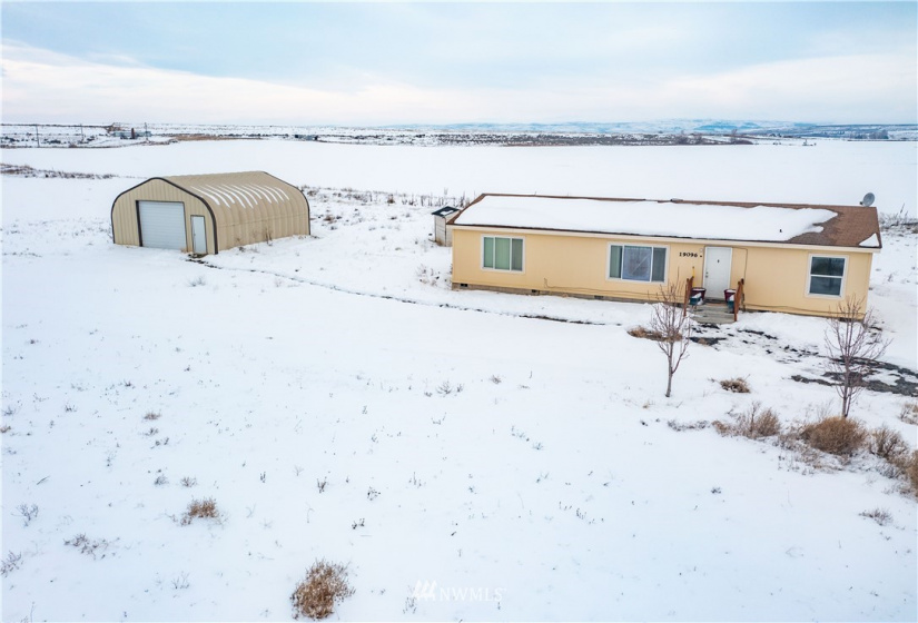 19096 Road E, Soap Lake, Washington 98851, 2 Bedrooms Bedrooms, ,2 BathroomsBathrooms,Residential,For Sale,W. STEVENS SP 11-39,Road E,NWM1876022