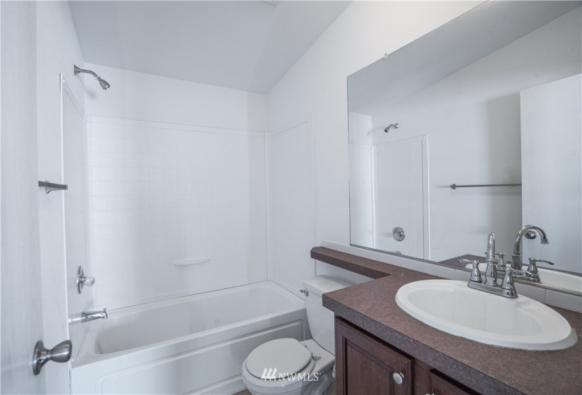 19096 Road E, Soap Lake, Washington 98851, 2 Bedrooms Bedrooms, ,2 BathroomsBathrooms,Residential,For Sale,W. STEVENS SP 11-39,Road E,NWM1876022