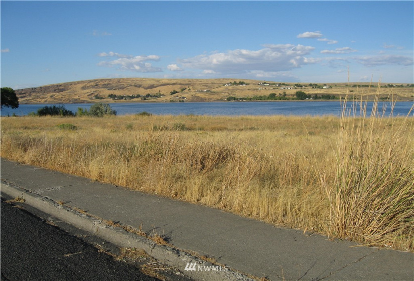 0 Lot E Fir, Soap Lake, Washington 98851, ,Land,For Sale,Fir,NWM1879208