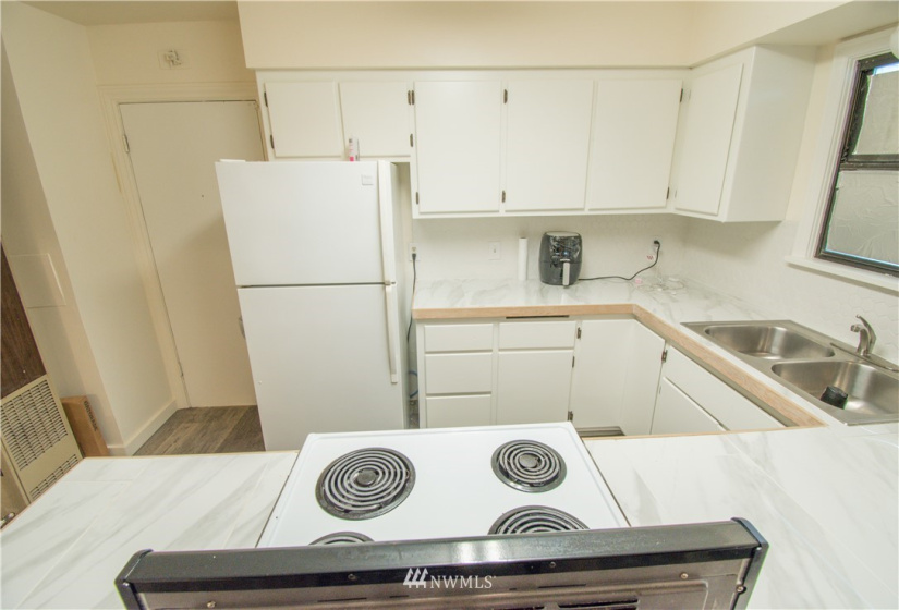 1306 Birch Bay Lynden, Lynden, Washington 98264, 2 Bedrooms Bedrooms, ,1 BathroomBathrooms,Residential,For Sale,Birch Bay Lynden,NWM1879238