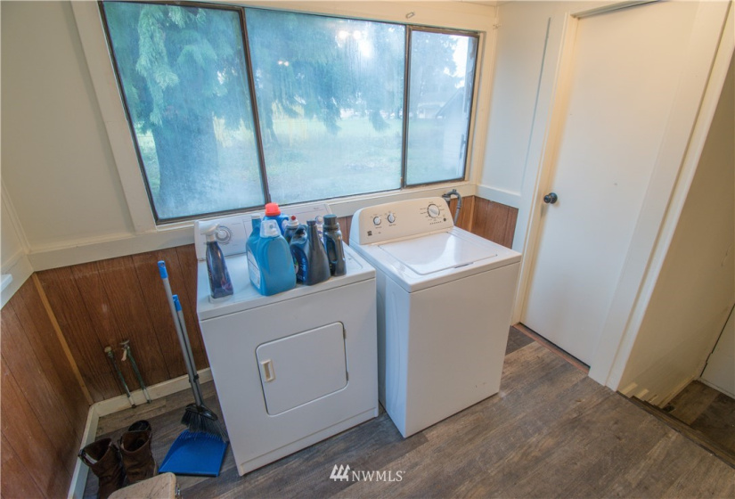 1306 Birch Bay Lynden, Lynden, Washington 98264, 2 Bedrooms Bedrooms, ,1 BathroomBathrooms,Residential,For Sale,Birch Bay Lynden,NWM1879238