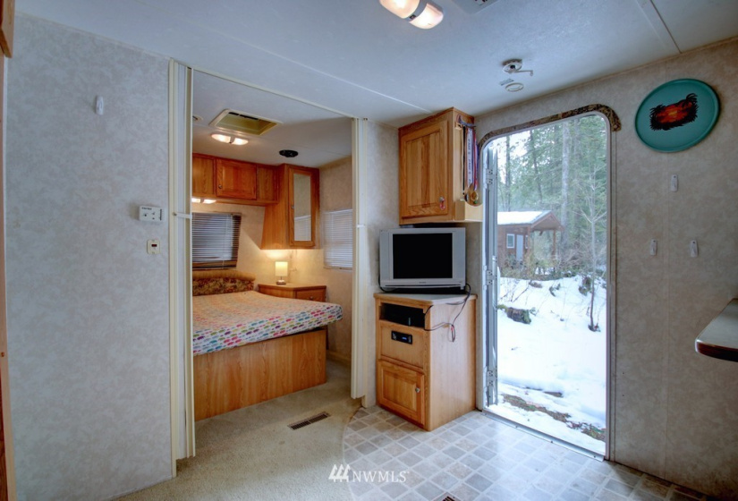 93 1 Goldrush, Deming, Washington 98244, 1 Bedroom Bedrooms, ,1 BathroomBathrooms,Residential,For Sale,Goldrush,NWM1879420