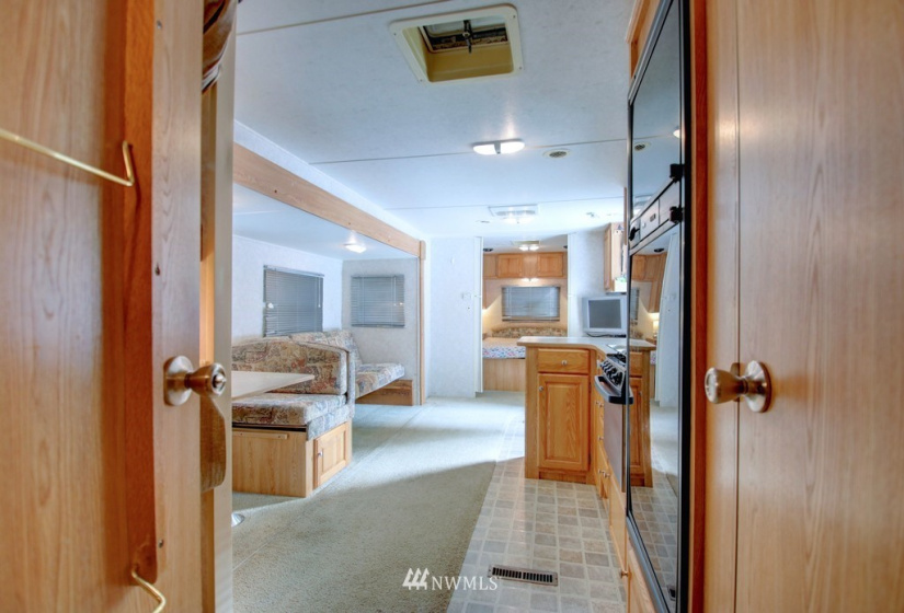 93 1 Goldrush, Deming, Washington 98244, 1 Bedroom Bedrooms, ,1 BathroomBathrooms,Residential,For Sale,Goldrush,NWM1879420