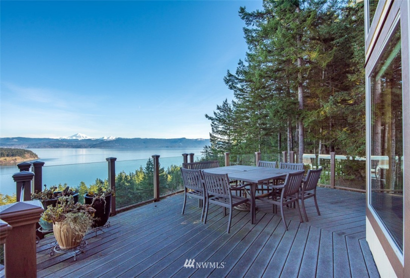 3103 Mt Vista, Lummi Island, Washington 98262, 2 Bedrooms Bedrooms, ,3 BathroomsBathrooms,Residential,For Sale,Mt Vista,NWM1877799