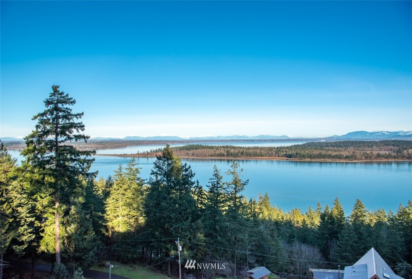 3103 Mt Vista, Lummi Island, Washington 98262, 2 Bedrooms Bedrooms, ,3 BathroomsBathrooms,Residential,For Sale,Mt Vista,NWM1877799