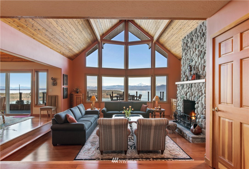 3103 Mt Vista, Lummi Island, Washington 98262, 2 Bedrooms Bedrooms, ,3 BathroomsBathrooms,Residential,For Sale,Mt Vista,NWM1877799