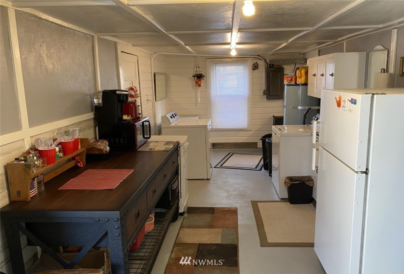 715 Main Street, Waitsburg, Washington 99361, 2 Bedrooms Bedrooms, ,1 BathroomBathrooms,Residential,For Sale,Main Street,NWM1879230