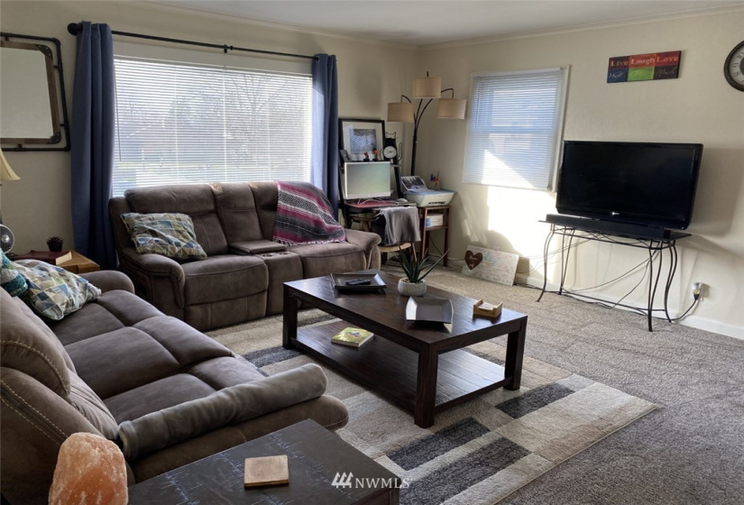 715 Main Street, Waitsburg, Washington 99361, 2 Bedrooms Bedrooms, ,1 BathroomBathrooms,Residential,For Sale,Main Street,NWM1879230