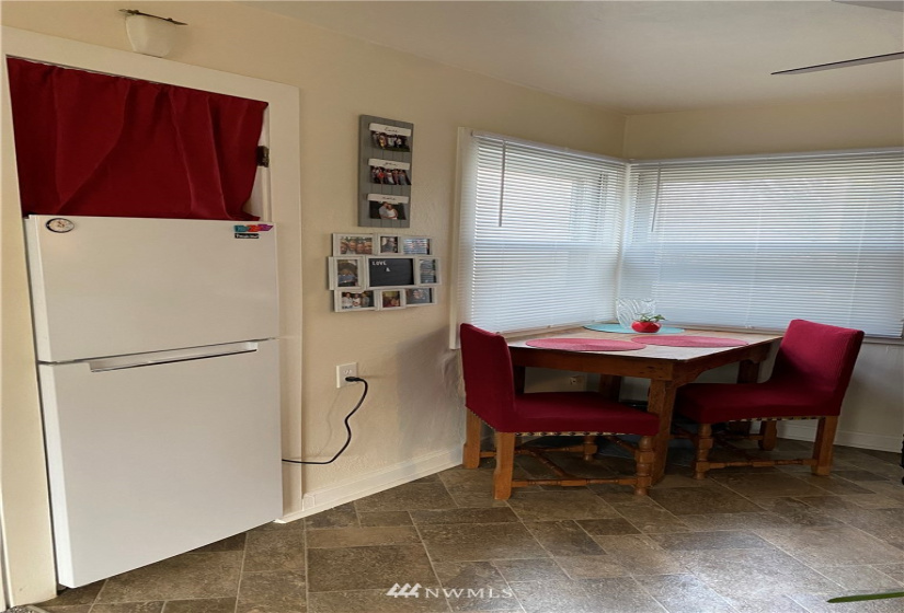 715 Main Street, Waitsburg, Washington 99361, 2 Bedrooms Bedrooms, ,1 BathroomBathrooms,Residential,For Sale,Main Street,NWM1879230