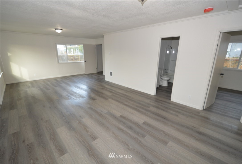 11219 Steele, Tacoma, Washington 98444, ,Residential Income,For Sale,Steele,NWM1879483