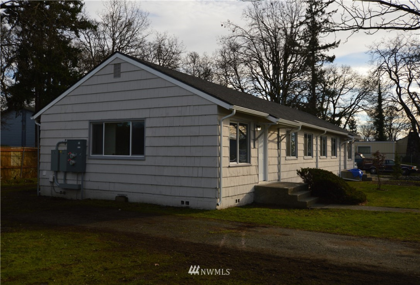 11219 Steele, Tacoma, Washington 98444, ,Residential Income,For Sale,Steele,NWM1879483