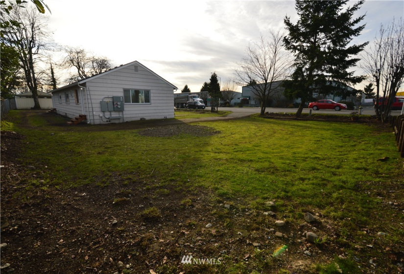 11219 Steele, Tacoma, Washington 98444, ,Residential Income,For Sale,Steele,NWM1879483