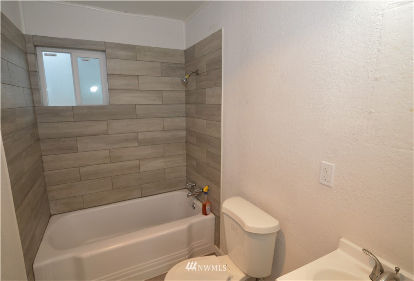 11219 Steele, Tacoma, Washington 98444, ,Commercial Sale,For Sale,Steele,NWM1879510