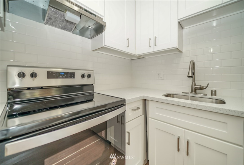 1707 Boylston, Seattle, Washington 98122, ,1 BathroomBathrooms,Residential,For Sale,Seventeen07,Boylston,NWM1874278