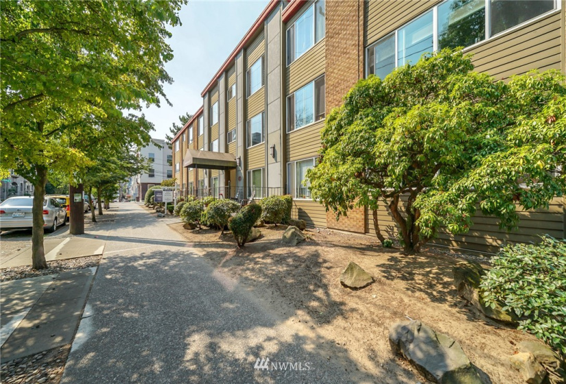 1707 Boylston, Seattle, Washington 98122, ,1 BathroomBathrooms,Residential,For Sale,Seventeen07,Boylston,NWM1874278