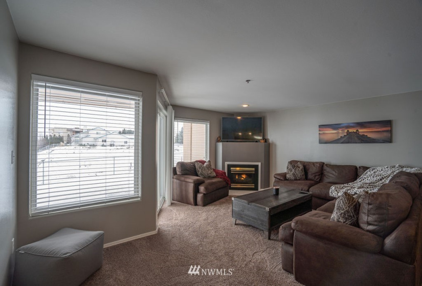 2900 Marina, Moses Lake, Washington 98837, 2 Bedrooms Bedrooms, ,2 BathroomsBathrooms,Residential,For Sale,Sunset Shores Condominiums,Marina,NWM1879161