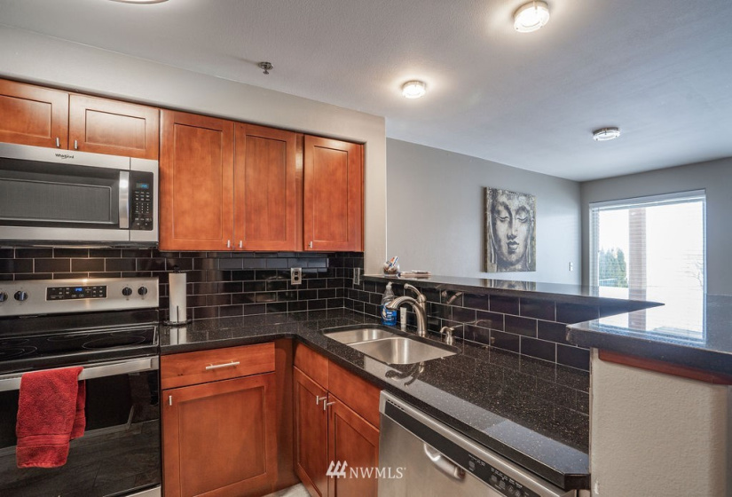 2900 Marina, Moses Lake, Washington 98837, 2 Bedrooms Bedrooms, ,2 BathroomsBathrooms,Residential,For Sale,Sunset Shores Condominiums,Marina,NWM1879161
